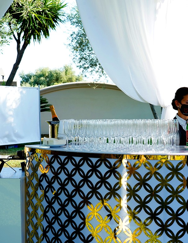 BANCONE BAR ORO CURVO
