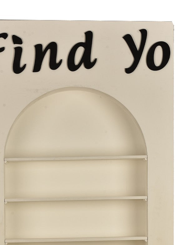 PLEASE FIND YOUR SEAT GRANDE