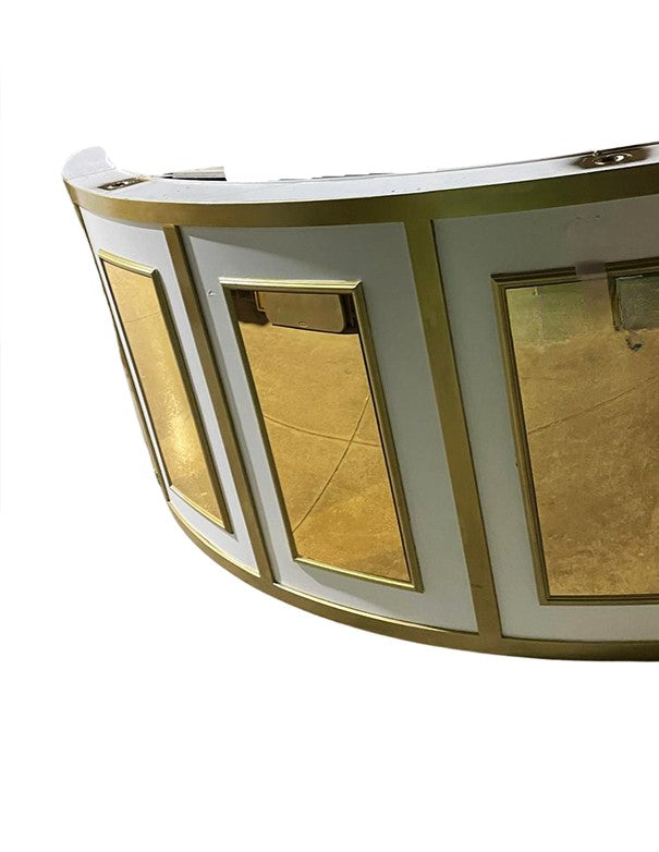 BANCONE BAR CURVO BIANCO CON CORNICI E BOISERIE SPECCHIATE