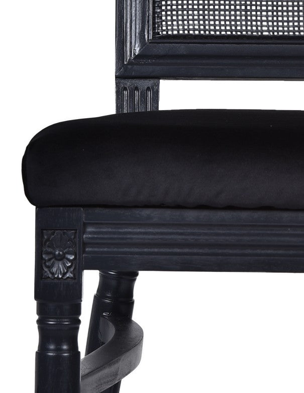 CUSCINO IN VELLUTO NERO PER SEDIA CLASSIC NERA