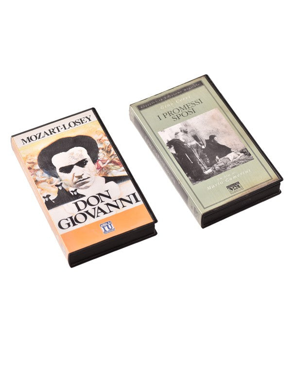 VIDEOCASSETTE VHS VINTAGE MIX