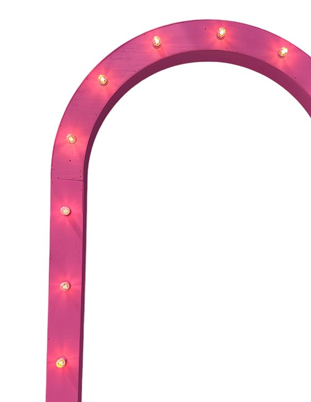 ARCO CON LAMPADINE FUCSIA