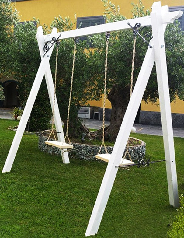 ALTALENA CON DUE SEDIOLINI IN LEGNO BIANCA
