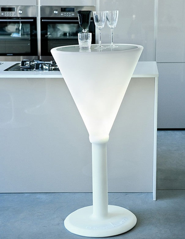 BISTROT MARGARITA LUMINOSO