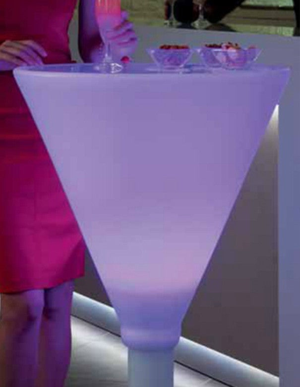 BISTROT MARGARITA LUMINOSO