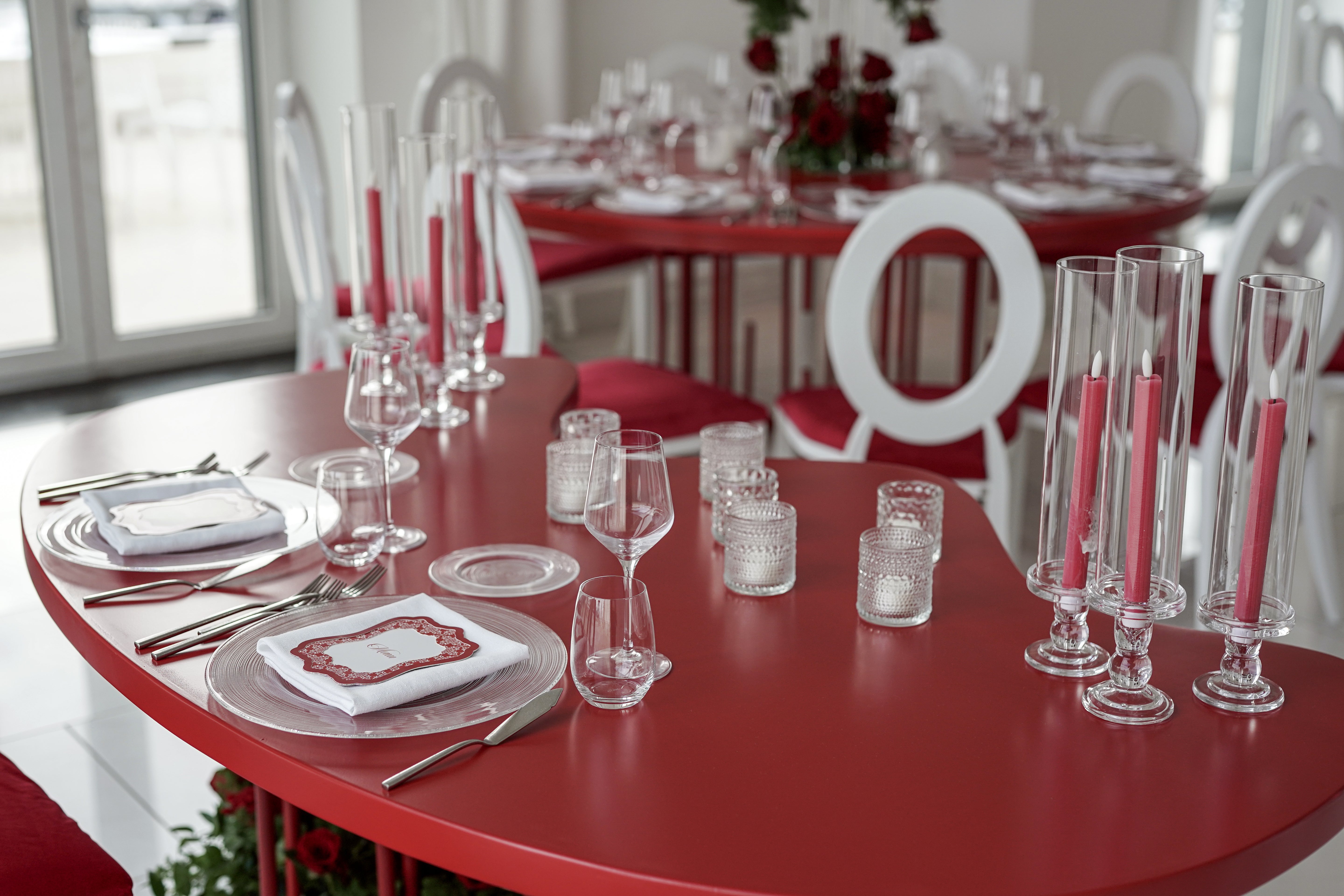 TAVOLO TORTA ONDULATO DESIGN ROSSO